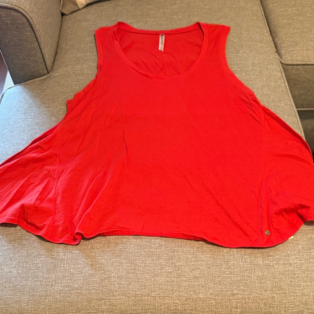 Fabletics Scarlet Sleeveless Tank